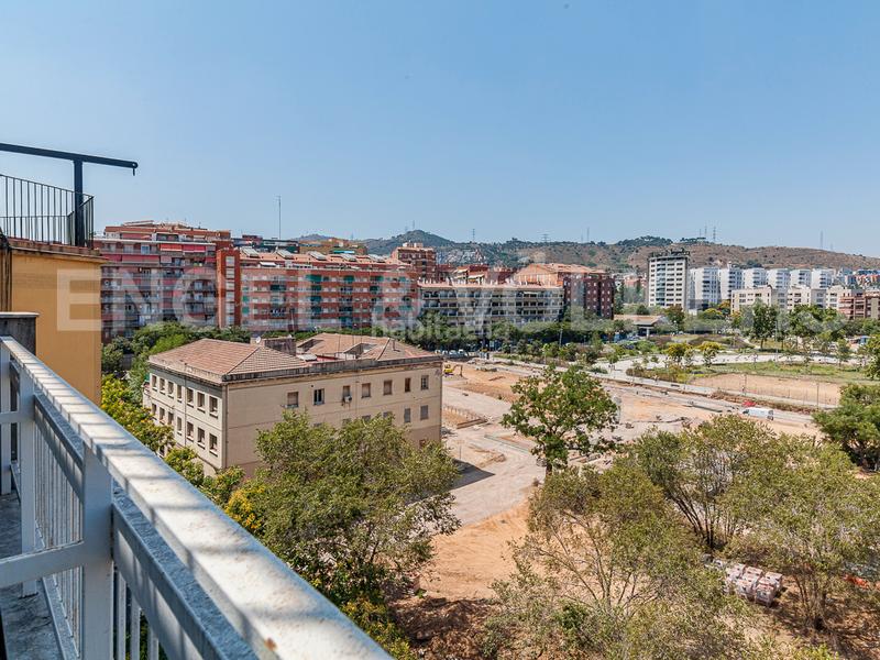 Foto 7f9b5539-0af1-423b-9428-374e1e2febe9. Miete büro in Sant Andreu de Palomar Barcelona