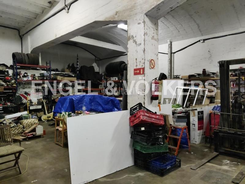 Foto d01f8b51-7ecd-4469-9abe-5b83ca1e581d. Locale commerciale in Sant Antoni Barcelona