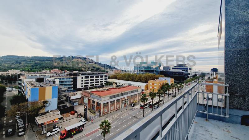 Foto ae6fd1b0-678f-4128-959f-e9b67af3524f. Location bureau dans La Marina del Prat Vermell Barcelona