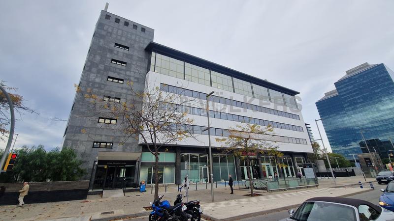 Foto 4fc79a89-81bb-4898-91dd-3dec06f87e22. Miete büro in La Marina del Prat Vermell Barcelona