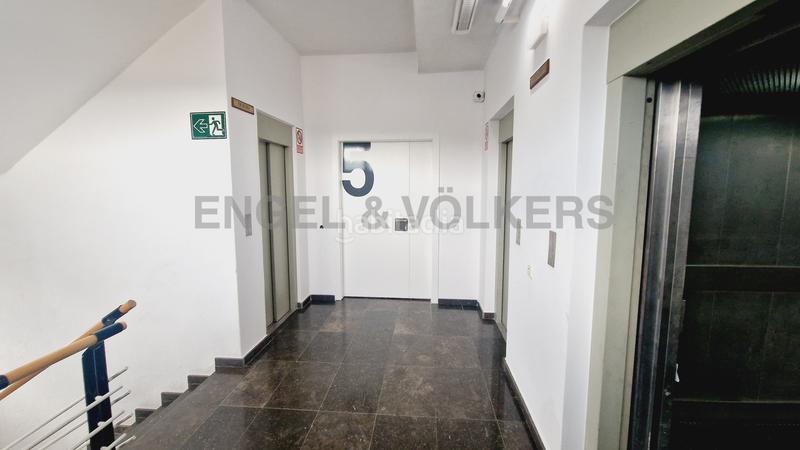 Foto 97e06cf8-cb39-4b08-aa11-3e49c4823f5d. Miete büro in La Marina del Prat Vermell Barcelona