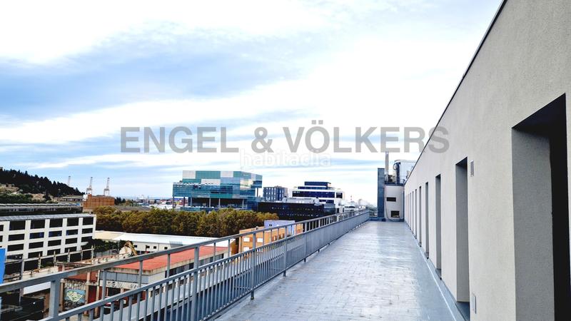 Foto 030497bf-717a-42b1-8712-10c45a2bb7dc. Rent office space in La Marina del Prat Vermell Barcelona