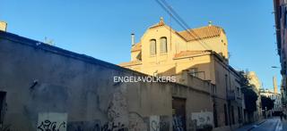 Edifici a Centre. Promociónrehabilitación usos múltiples en el centro de sabadell