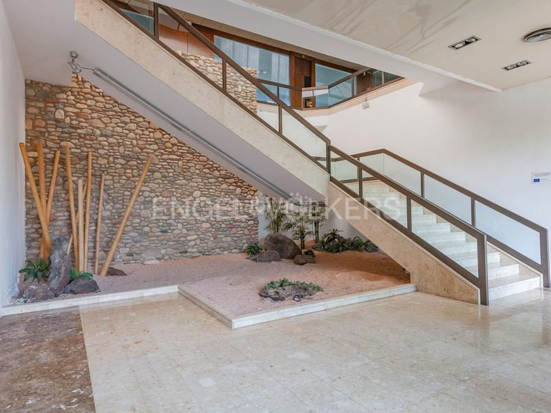 Foto 4bfd8e37-96b2-4e13-a27c-645b72c9f255. Location bureau avec parking dans Poble Sec Sant Quirze del Vallès