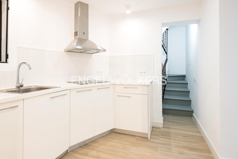 Foto 3a353b6b-e711-422a-b29a-0404350ef102. Locale commerciale in Sant Antoni Barcelona