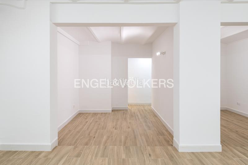 Foto 4cbbac0c-e00f-4c54-a6da-cf1062def202. Locale commerciale in Sant Antoni Barcelona