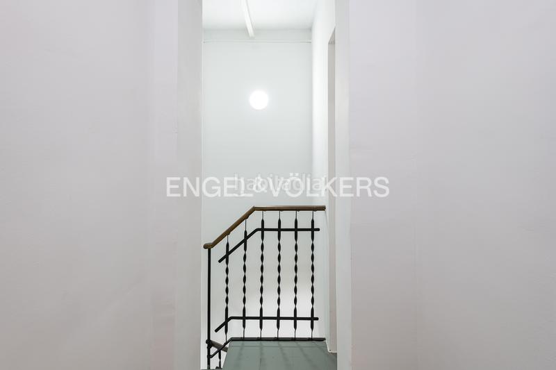 Foto 64d0f470-8df0-4326-b96a-ffa77c32d15e. Locale commerciale in Sant Antoni Barcelona