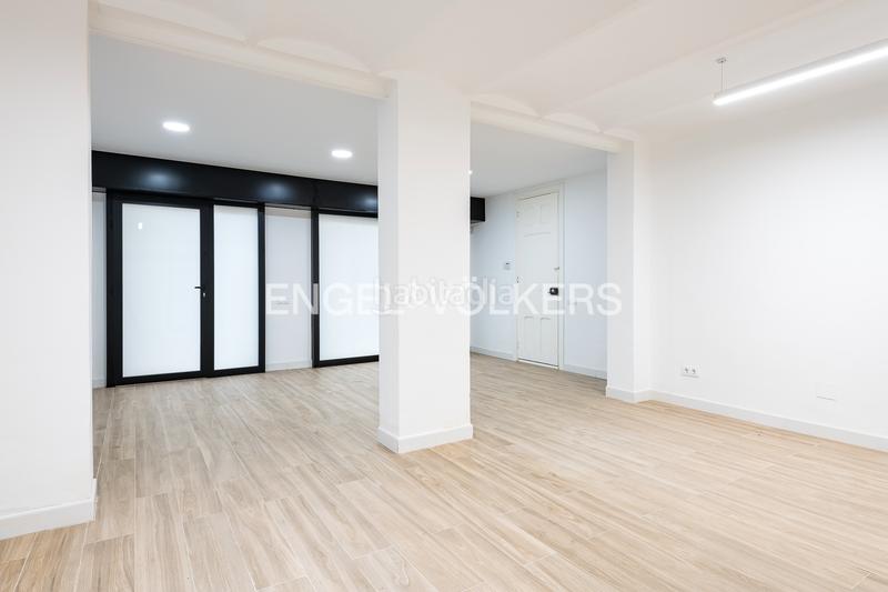 Foto 9751c09b-1d13-47c2-b1cb-4c042562563f. Locale commerciale in Sant Antoni Barcelona