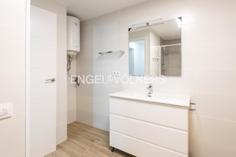 Foto ab080a54-6a45-41c4-b603-cedce92d0a97. Locale commerciale in Sant Antoni Barcelona