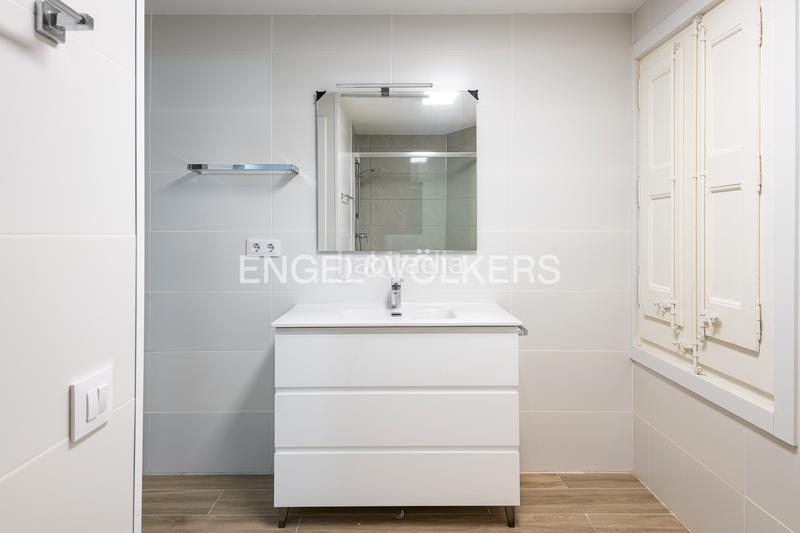 Foto cdb1085f-d66d-4e5a-95db-d2ad566917b1. Miete geschäftsraum in Sant Antoni Barcelona