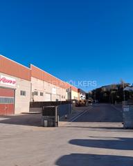 Nau industrial a Sant Esteve Sesrovires. Nave con campa en sant esteve sesrovires