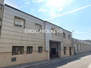 Nau industrial a Centre. Nave de 2265 m2 con puente grúa en ripollet  cerdanyola del vall