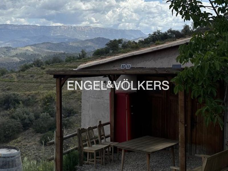 Foto aa16f994-2c1c-4435-8b21-b53f8beb3e17. Residential plot in Pobla de Claramunt (La)