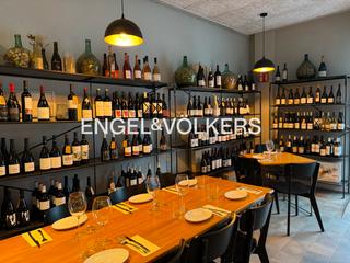 Rent Business premise in Poblenou. Fantástico restaurante esquinero en poblenou