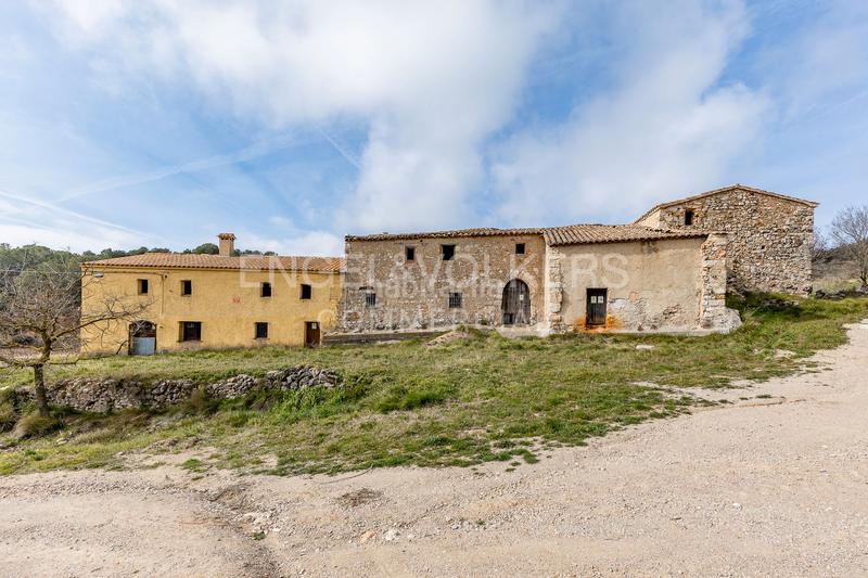 Foto 21cb4ed5-e161-466d-9e53-19d289e30794. Wohngrundstück in Querol