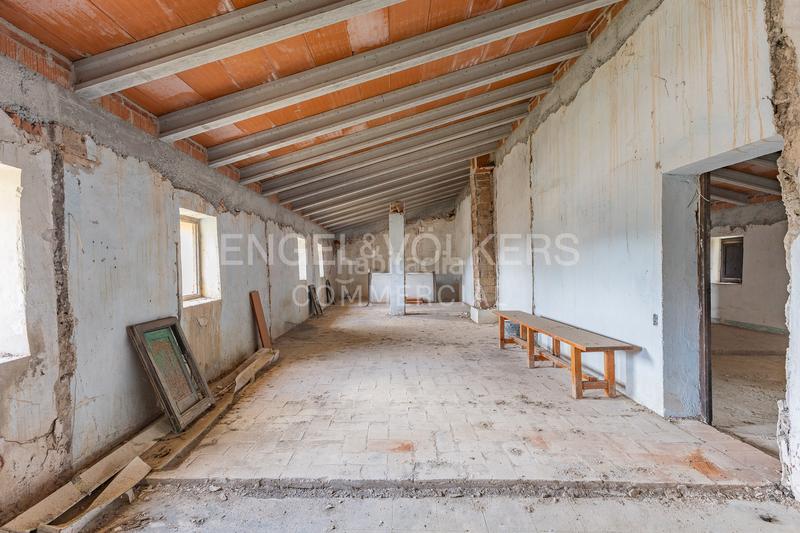 Foto 72379423-2934-48f0-9895-a9dfbd1fc3b0. Wohngrundstück in Querol