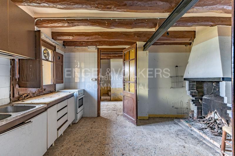 Foto 81ed86b7-1e38-4932-8631-ab486f2a670e. Wohngrundstück in Querol