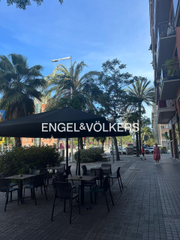 Miete Geschäftsraum in La Vila Olímpica del Poblenou. Gran restaurante en poblenou con terraza