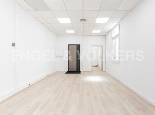 Location Bureau à Dreta de l´Eixample. Oficina en passeig de gràcia