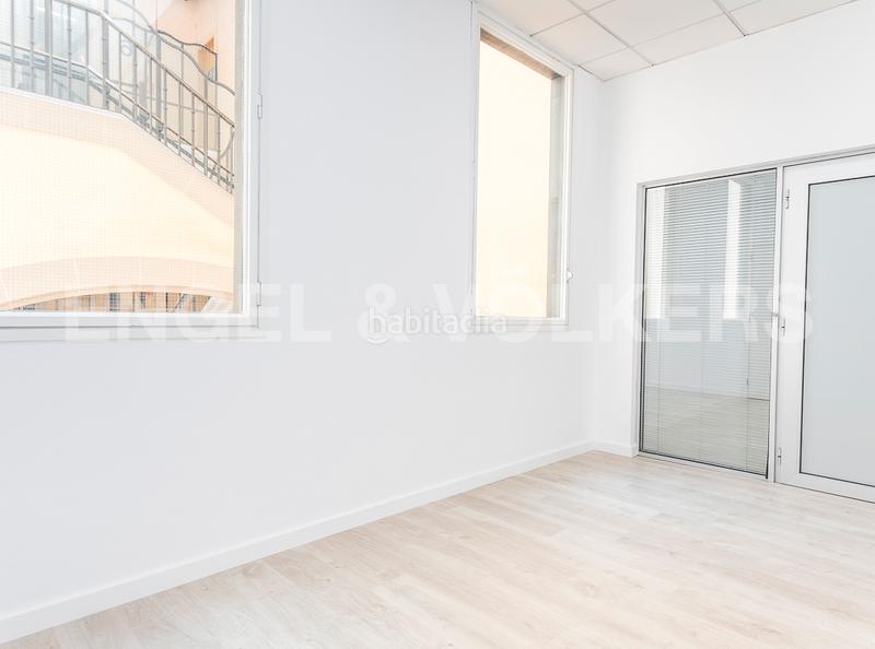 Foto 307668e0-afdb-458d-b3e0-44a6004f777b. Location bureau dans Dreta de l´Eixample Barcelona