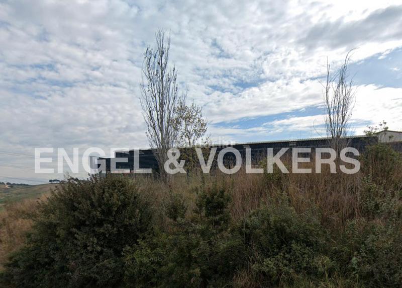 Foto d4a02fa2-6f0d-463e-bd98-0253df933e66. Gewerbliches grundstück in Polinyà