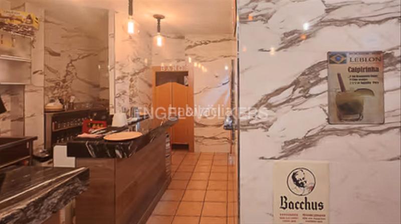 Foto b4f5f572-d7cf-4e1d-afcb-634f3c45cc6a. Local comercial local restauración en venta en Centre Pineda de Mar