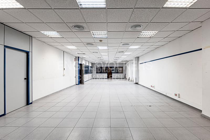 Foto 3708a0b7-bdfb-4ed1-8a39-0ec83c9336c2. Affitto capannone industriale in Arboç (L´)