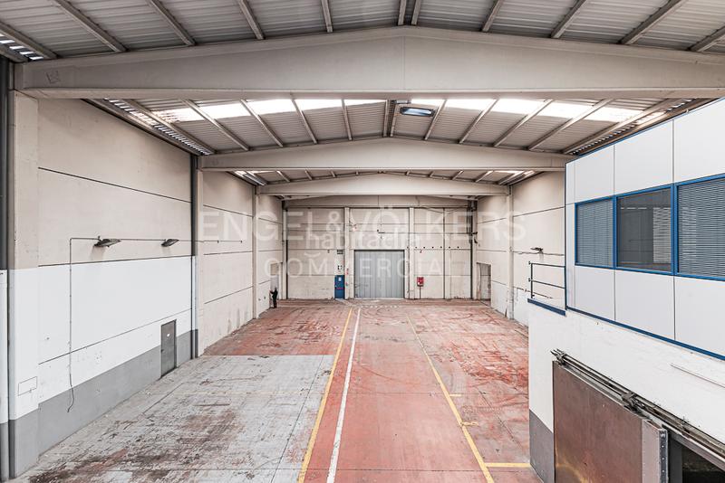 Foto 66c29d43-4bfd-47da-b485-7dab0ef09bd3. Affitto capannone industriale in Arboç (L´)