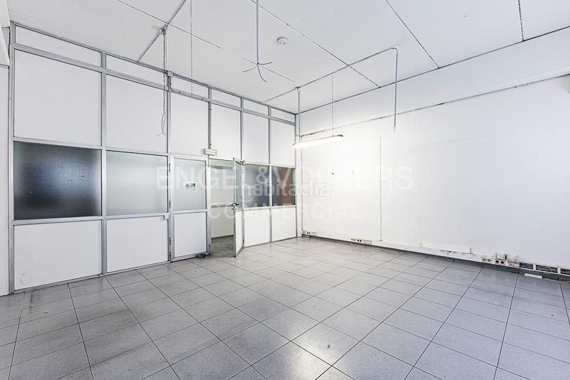 Foto a201186e-c328-4d32-ab6b-041873181507. Affitto capannone industriale in Arboç (L´)