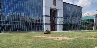 Oficina a Zona Industrial. Oficinas en venta en rentabilidad