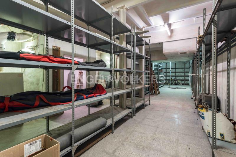 Foto 0621bc87-2069-4b17-9998-fea61a1d754b. Local comercial edificio comercial en Collblanc. múltiples usos permitidos en Hospitalet de Llobregat (L´)