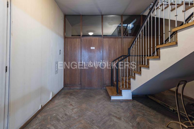 Foto 18595897-e772-457d-b37c-964db8ac33f8. Local comercial edificio comercial en Collblanc. múltiples usos permitidos en Hospitalet de Llobregat (L´)