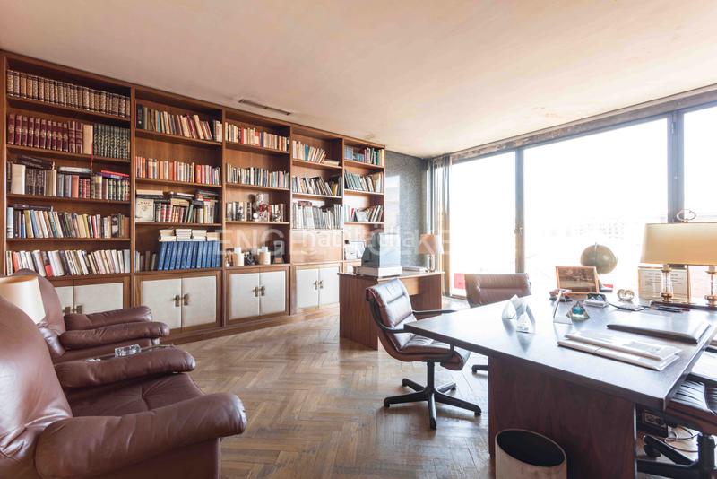 Foto 9de5af42-b81c-41ad-96f1-ae1f1f12766f. Local comercial edificio comercial en Collblanc. múltiples usos permitidos en Hospitalet de Llobregat (L´)