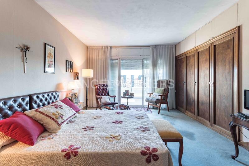 Foto bdaa8431-a2c7-43df-8205-2cd79e4c95d8. Local comercial edificio comercial en Collblanc. múltiples usos permitidos en Hospitalet de Llobregat (L´)