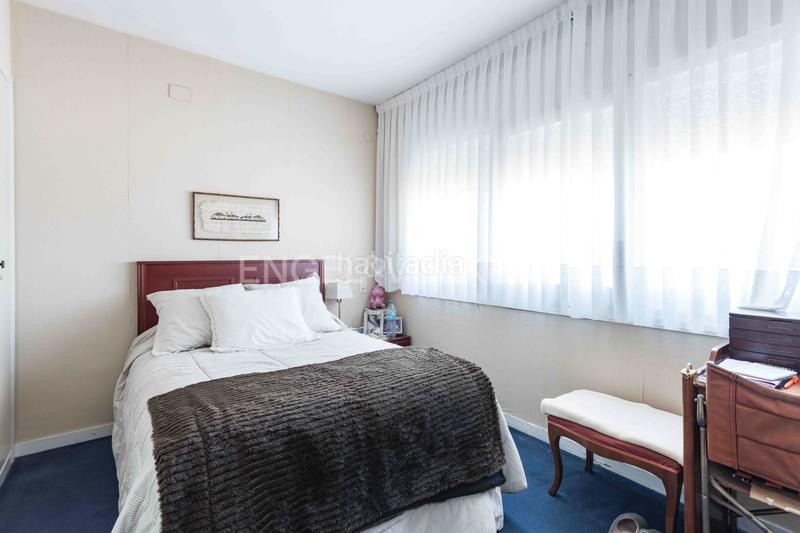 Foto c2251e97-6e4f-4109-9001-b8d4feb2744a. Local comercial edificio comercial en Collblanc. múltiples usos permitidos en Hospitalet de Llobregat (L´)