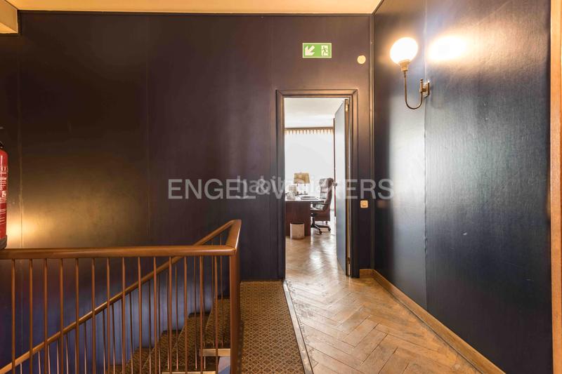 Foto d1cd5b09-846a-4dd9-813c-66acdf96fb74. Local comercial edificio comercial en Collblanc. múltiples usos permitidos en Hospitalet de Llobregat (L´)