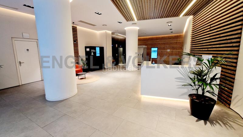 Foto 4542fc8d-a894-4e8a-86ff-998dfb5b1e1d. Rent office space with parking in Sants Barcelona