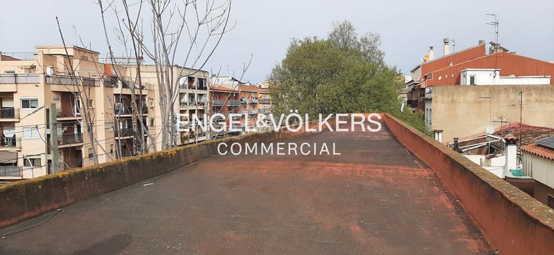 Foto 3b5461dd-4a94-4e59-9a8e-5e09c07d7822. Rent business premise in Catalunya - Fontetes Cerdanyola del Vallès