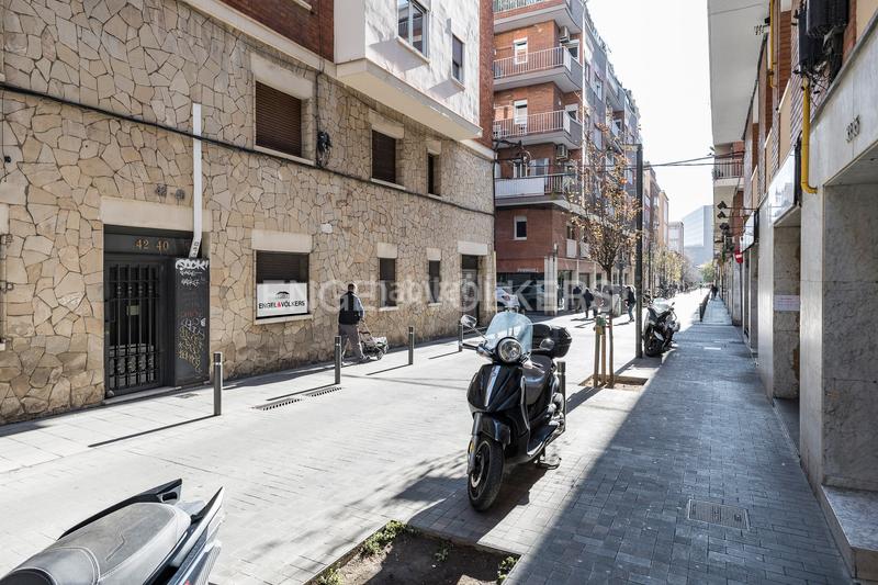 Foto 5972a5f5-effe-423d-bd77-49241717e1e5. Business premise in Sants Barcelona