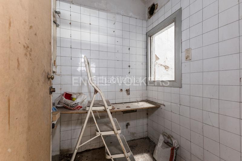 Foto 5dd5989d-0585-4200-8e5b-6765aa9fbaa0. Business premise in Sants Barcelona