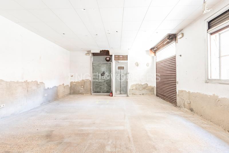 Foto 647cccea-1baf-4bf3-8eda-b2b9d22e2e19. Business premise in Sants Barcelona