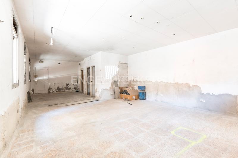 Foto 77ffb660-7ec2-4e52-8eb0-9d3d622a5fe2. Business premise in Sants Barcelona