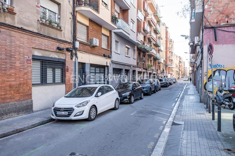 Foto bfe2b769-1a0c-4b83-8353-148947d2eae1. Business premise in Sants Barcelona