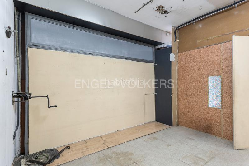 Foto 636ac6eb-7e0f-4316-bd9b-7084aa937326. Alquiler local comercial local en alquiler en calle tapioles en Barcelona