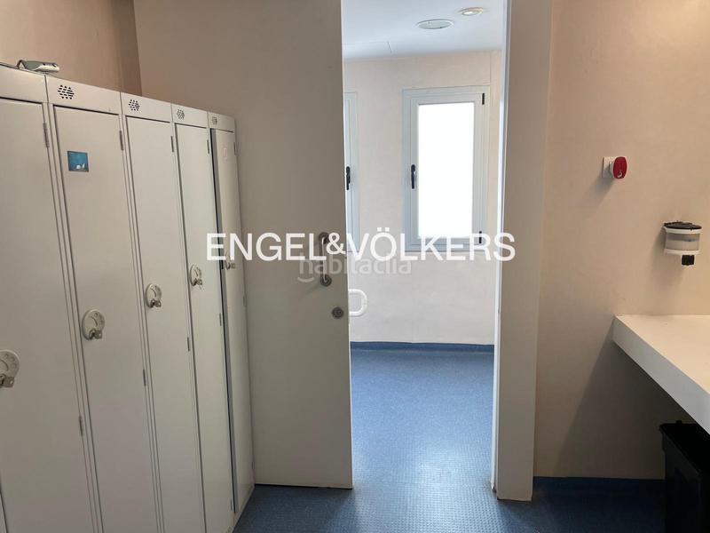 Foto 3ba13b2f-4de0-4933-9787-e61a19463eaa. Location bâtiment à usage industriel dans Sant Josep Hospitalet de Llobregat (L´)