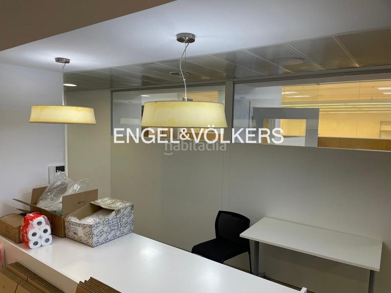 Foto 9a4ec186-74d7-4f00-9f22-ab7a508dbfff. Location bâtiment à usage industriel dans Sant Josep Hospitalet de Llobregat (L´)