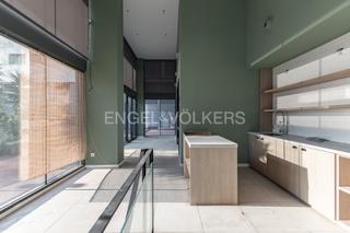 Rent Business premise in El Parc i la Llacuna del Poblenou. Local en alquiler en sant martí