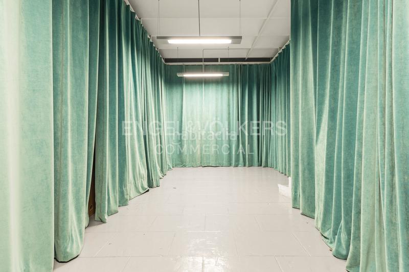 Foto 0604d979-f020-4840-82d6-cf97667cf208. Lloguer local comercial a Sant Gervasi - Galvany Barcelona