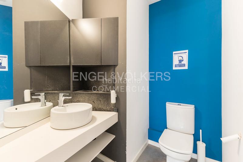 Foto 285603ff-89fc-4523-a66a-5ea1d4a3d229. Lloguer local comercial a Sant Gervasi - Galvany Barcelona