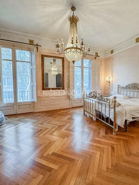 Foto 2cd1984e-66c4-44fa-8fc4-111583d7291a. Oficina a Dreta de l´Eixample Barcelona